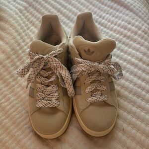 Adidas campus shoes size 10